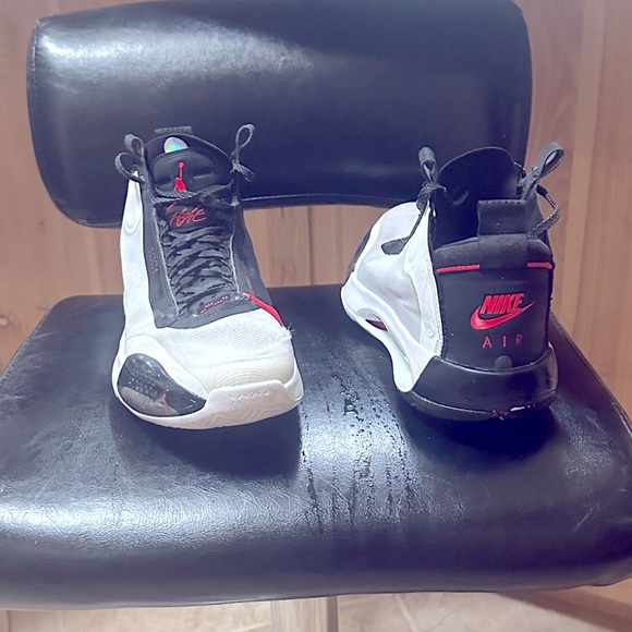 Jordan Other - Nike air Jordan basketball shoes 34
